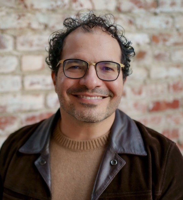 
												Ali Partovi Avatar												